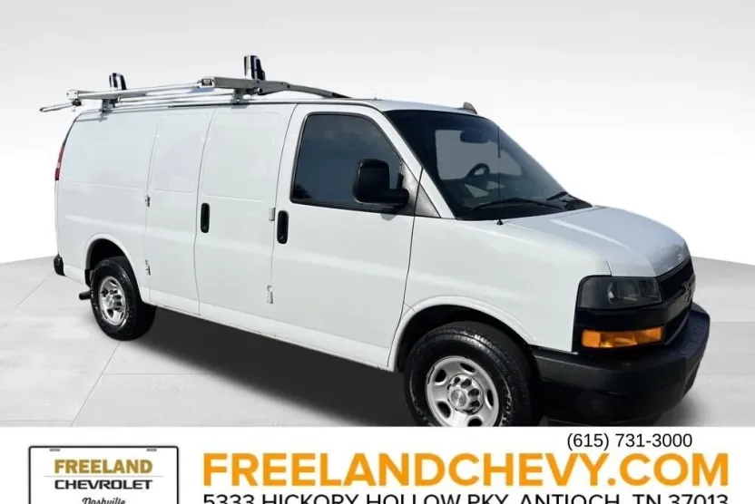 2019 Chevrolet Express Cargo 2500 Van photo 1