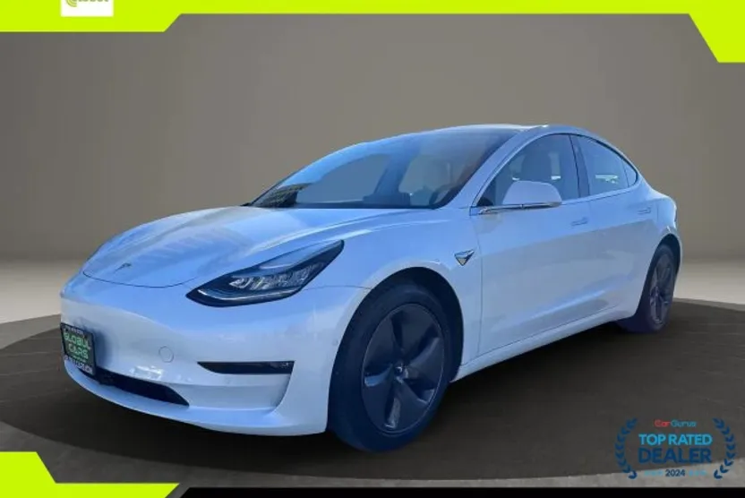 2020 Tesla Model 3 Long Range photo 1