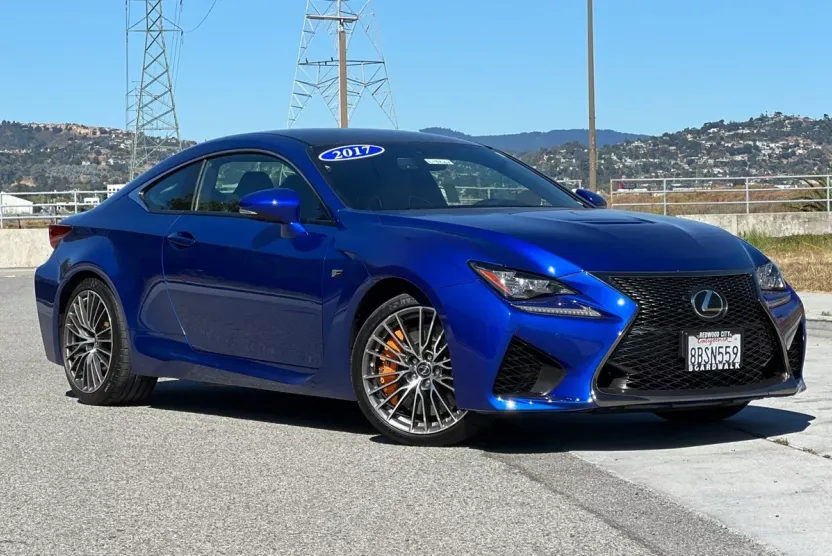 2017 Lexus RC F photo 1