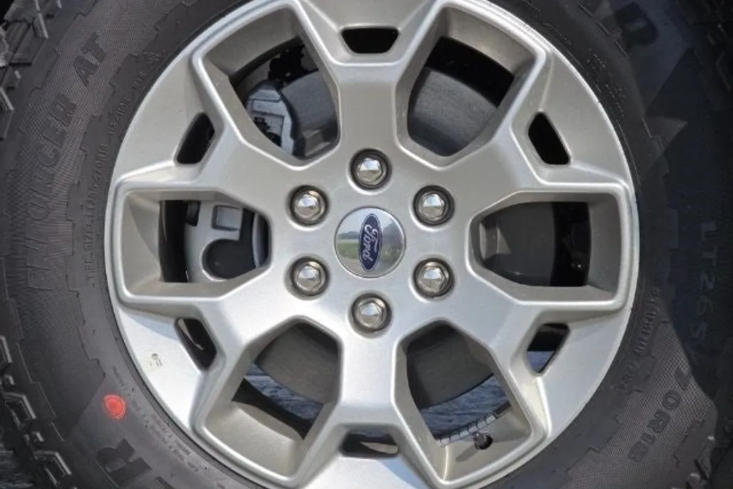 2024 Ford F-150 XL photo 1