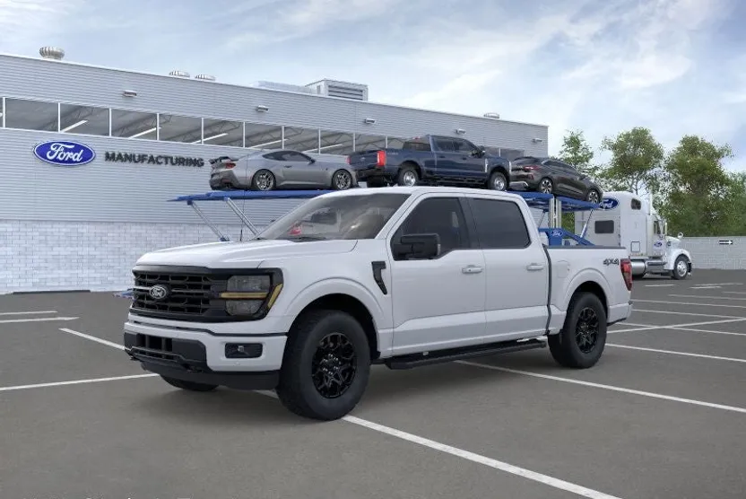 2025 Ford F-150 XLT photo 1