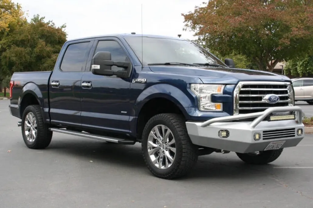 2017 Ford F-150 XLT photo 1