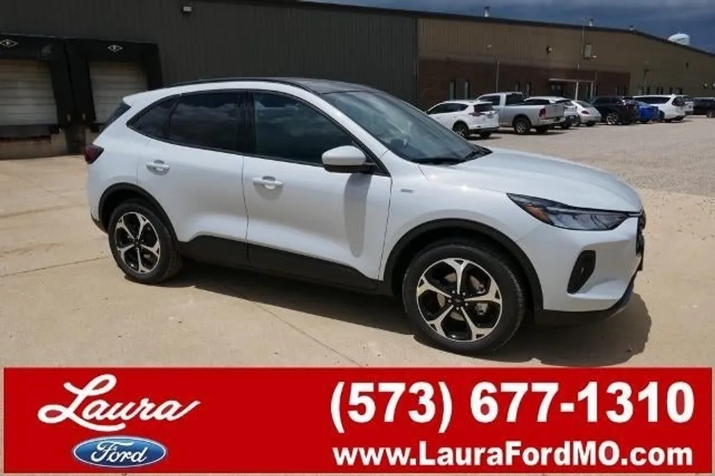 2025 Ford Escape ST-Line Select photo 1