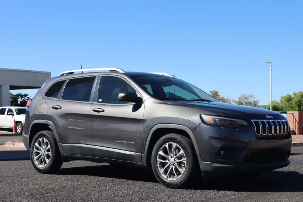2019 Jeep Cherokee Latitude photo 1