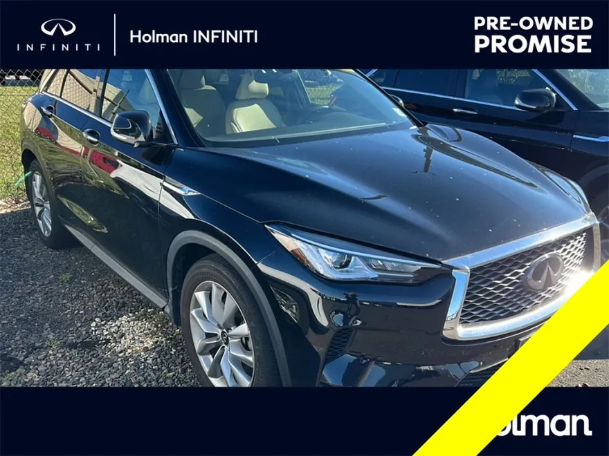 2022 Infiniti QX50 Luxe photo 1