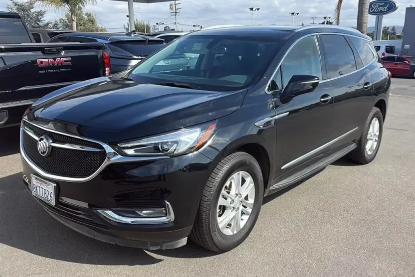 2019 Buick Enclave Essence photo 1