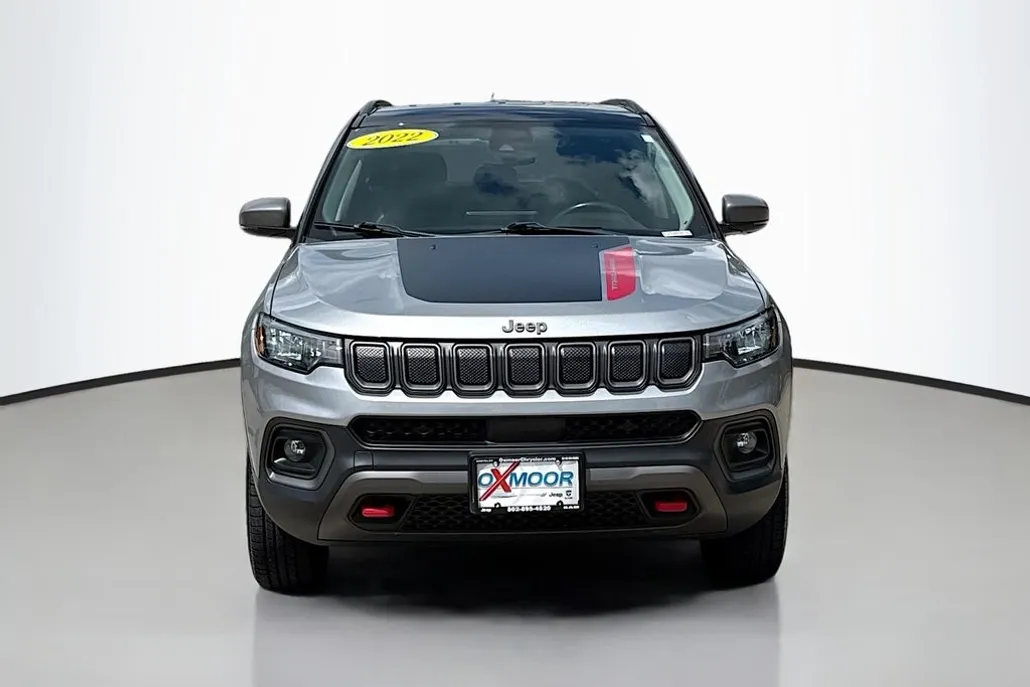 2022 Jeep Compass Trailhawk photo 1