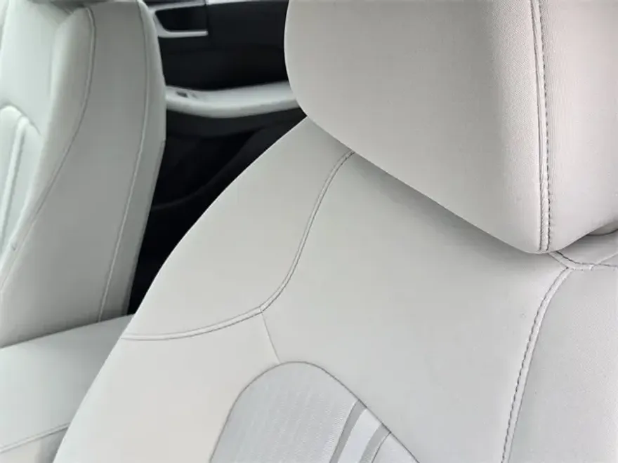 2025 Hyundai Sonata SEL photo 14