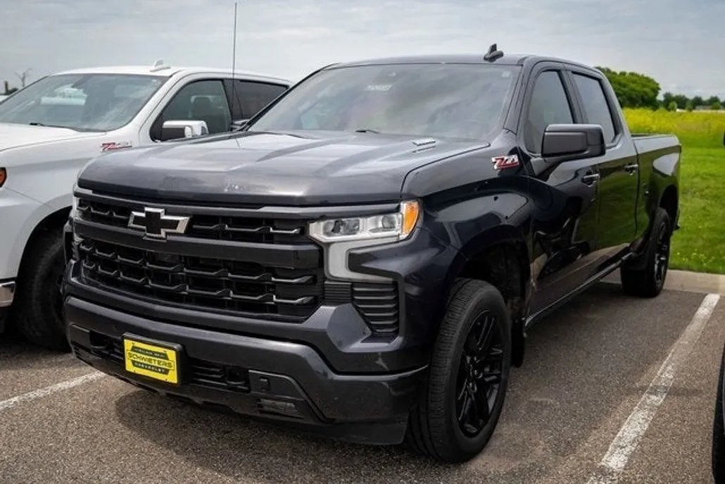 2022 Chevrolet Silverado 1500 RST photo 1