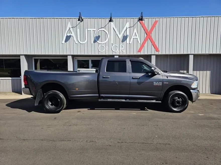 2014 Ram 3500 Tradesman photo 1
