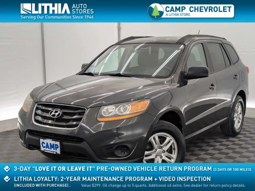 2011 Hyundai Santa Fe GLS photo 1