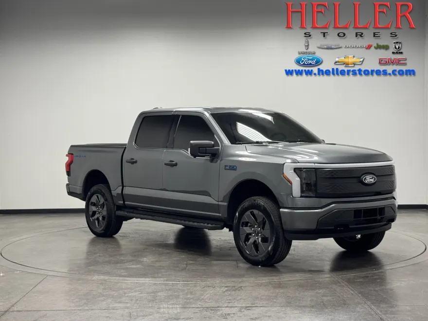 2024 Ford F-150 Lightning XLT photo 1