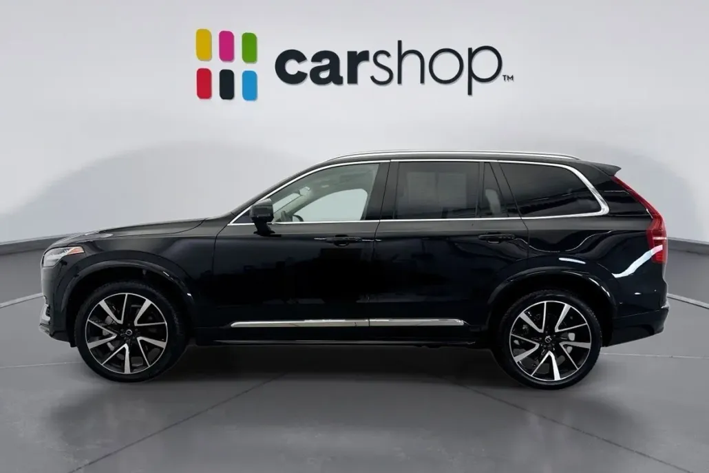 2025 Volvo XC90 Plus photo 1