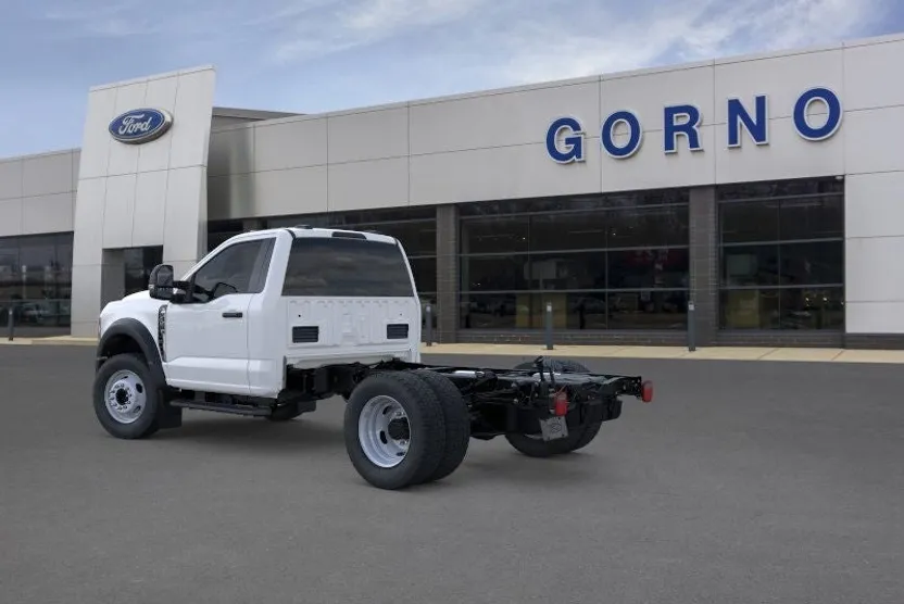 2026 Ford F-450 XL photo 1