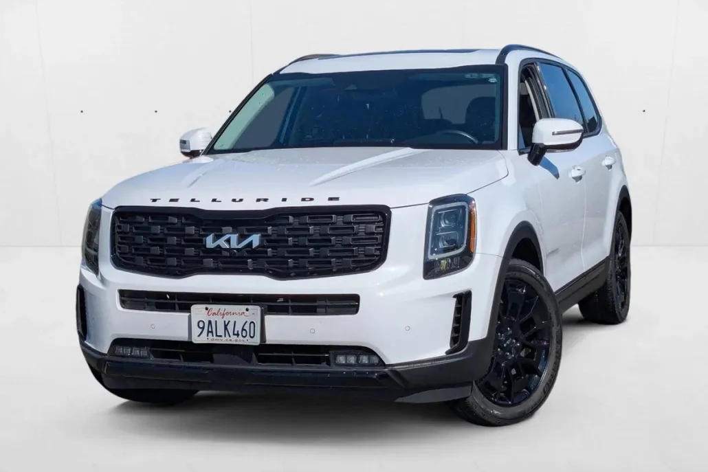 2022 Kia Telluride SX photo 1