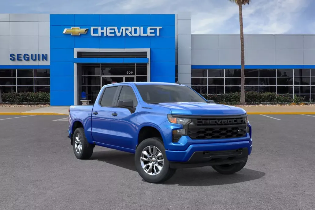 2025 Chevrolet Silverado 1500 Custom photo 1