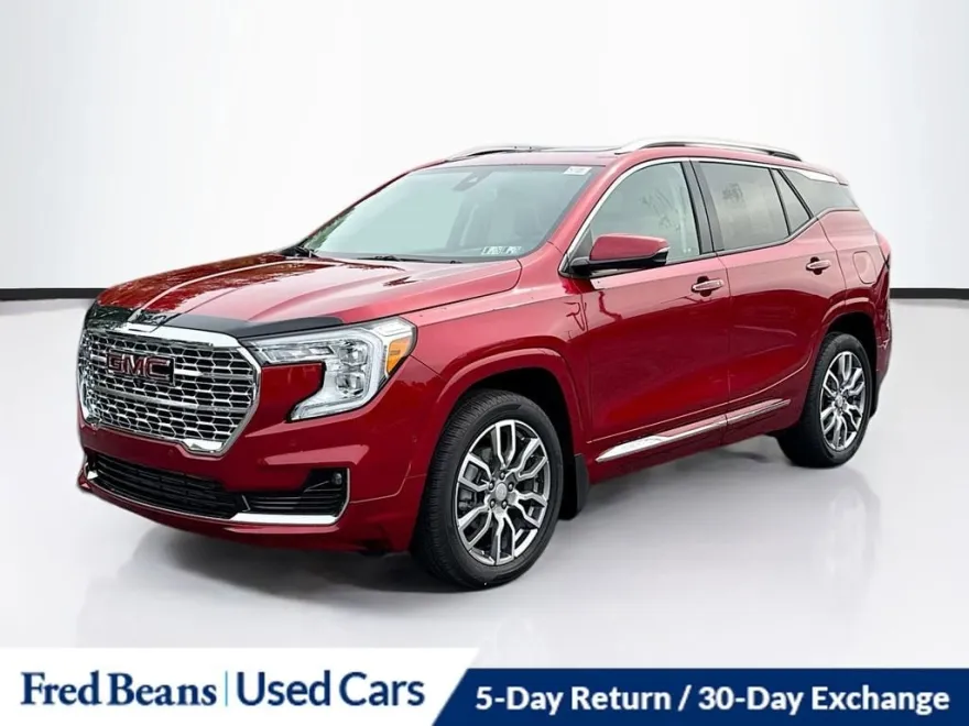 2024 Gmc Terrain Denali photo 1
