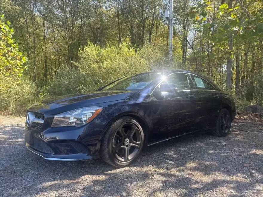 2018 Mercedes Benz CLA 250 photo 1
