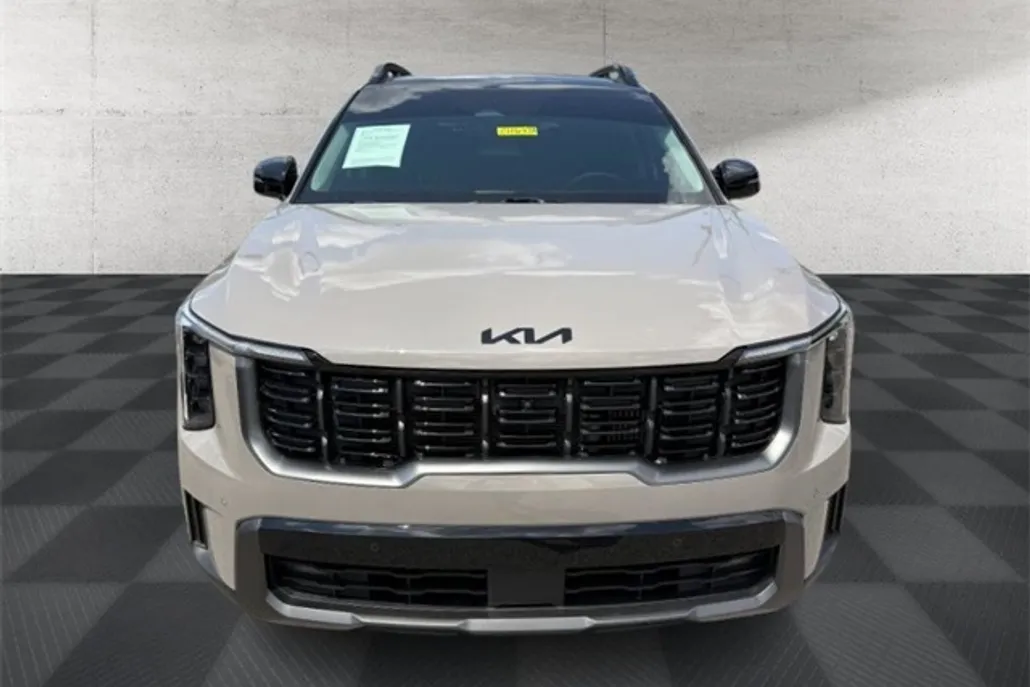 2025 Kia Sorento X-Line SX photo 1