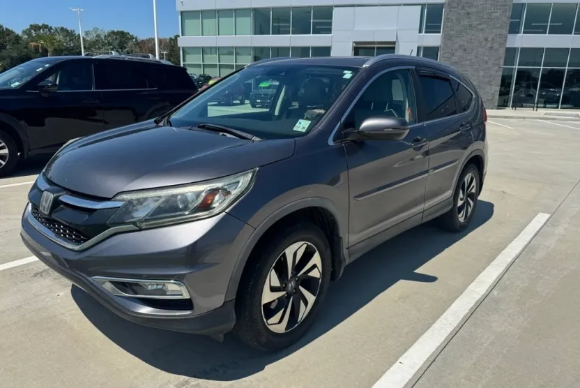 2015 Honda CR-V Touring photo 1
