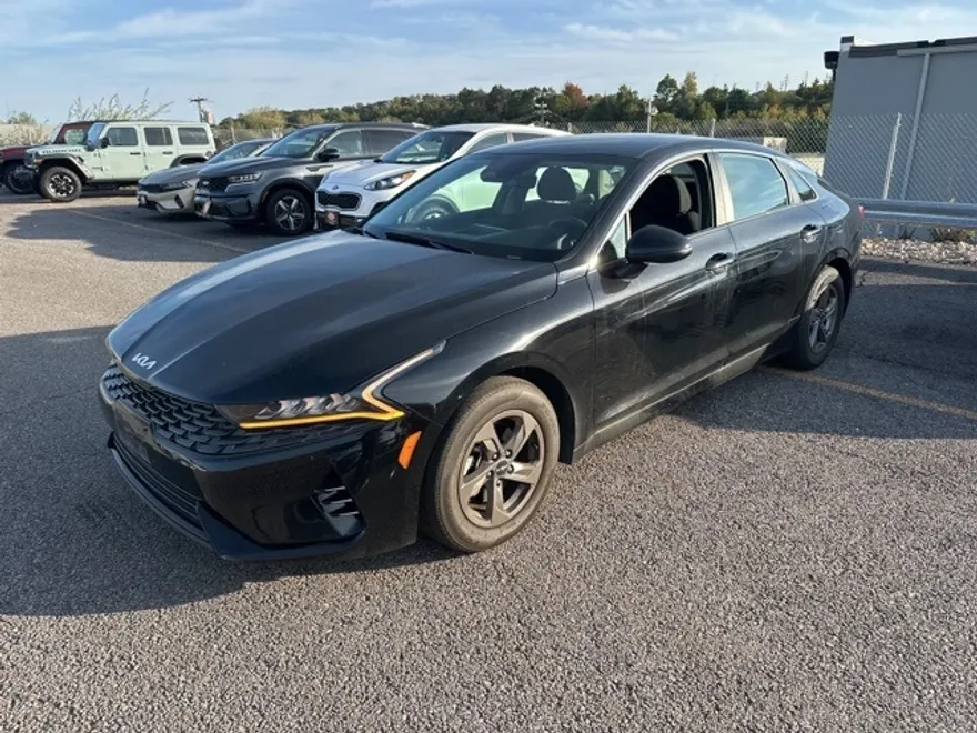 2023 Kia K5 LXS photo 1