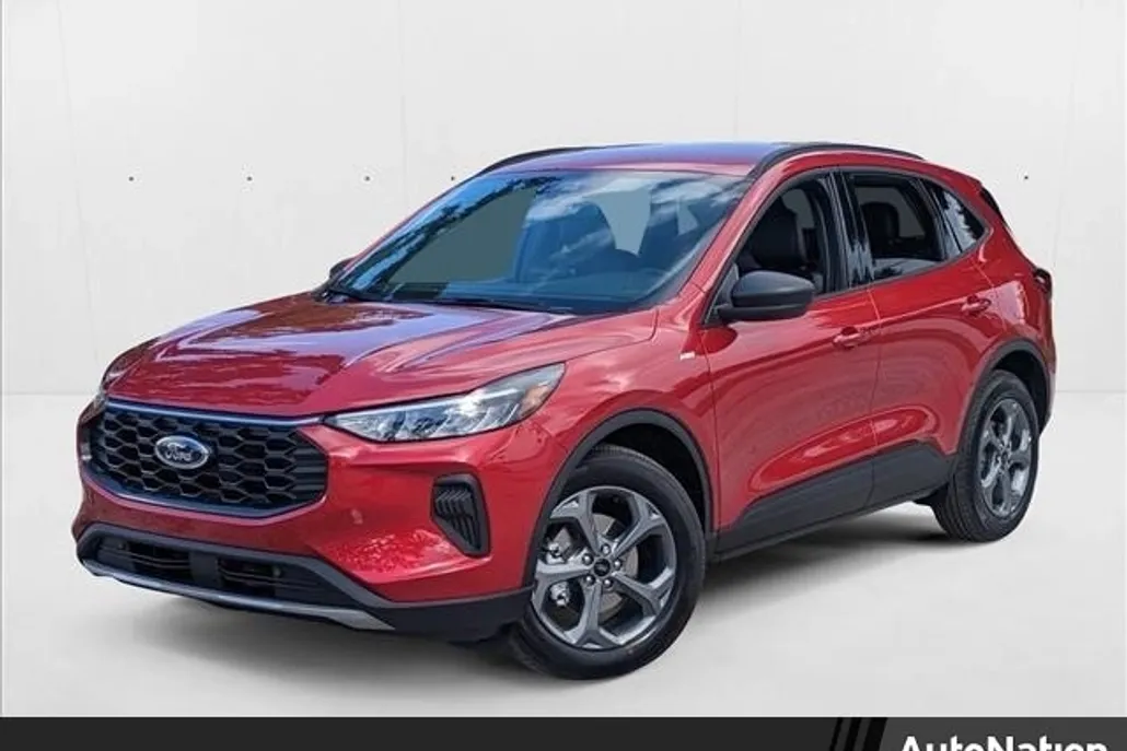 2025 Ford Escape ST-Line photo 1