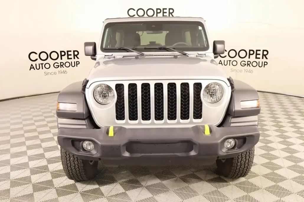 2024 Jeep Wrangler Sport S photo 1
