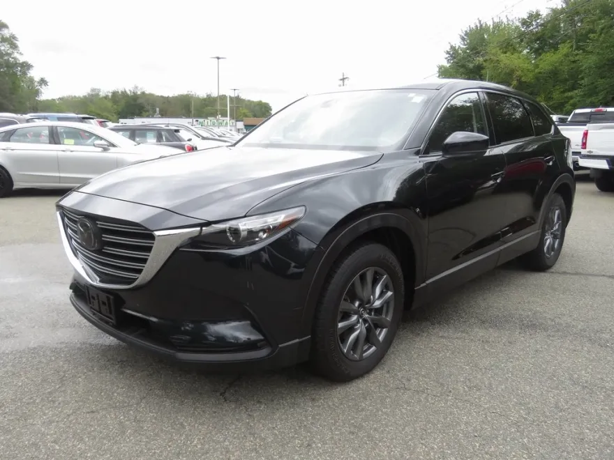 2023 Mazda CX-9 Touring photo 1