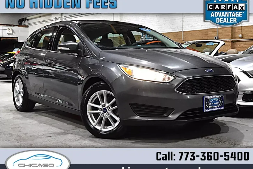 2017 Ford Focus SE photo 1