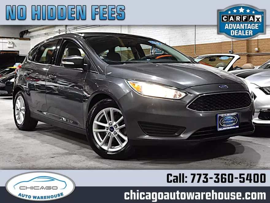 2017 Ford Focus SE photo 1