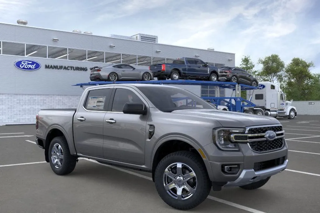 2025 Ford Ranger XLT photo 1