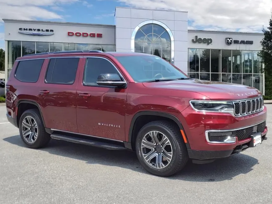 2024 Jeep Wagoneer Base photo 1