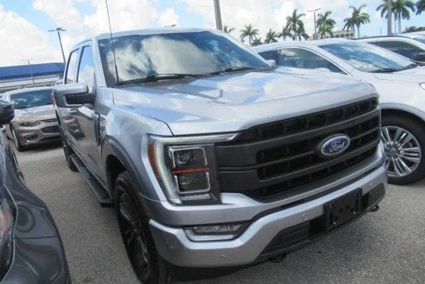 2022 Ford F-150 Lariat photo 1