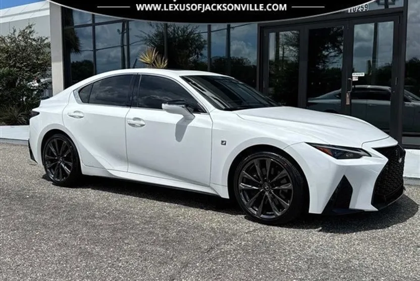 2023 Lexus IS 350 F SPORT photo 1
