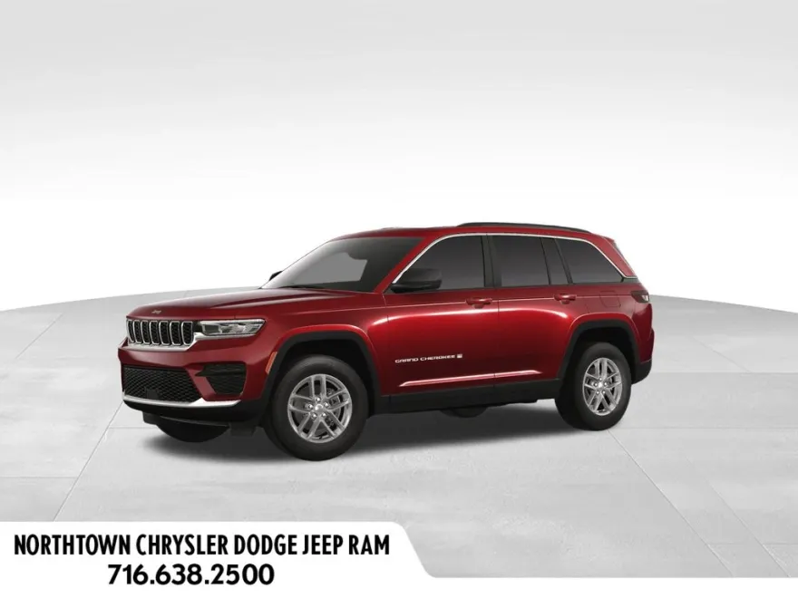 2025 Jeep Grand Cherokee Laredo photo 1