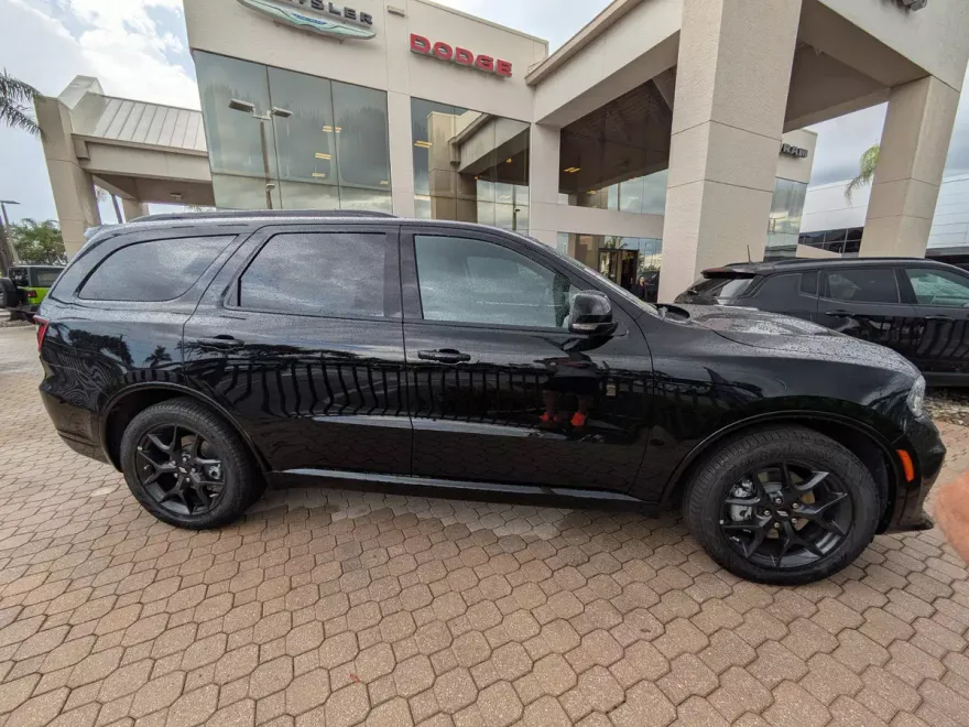 2026 Dodge Durango GT Plus photo 1