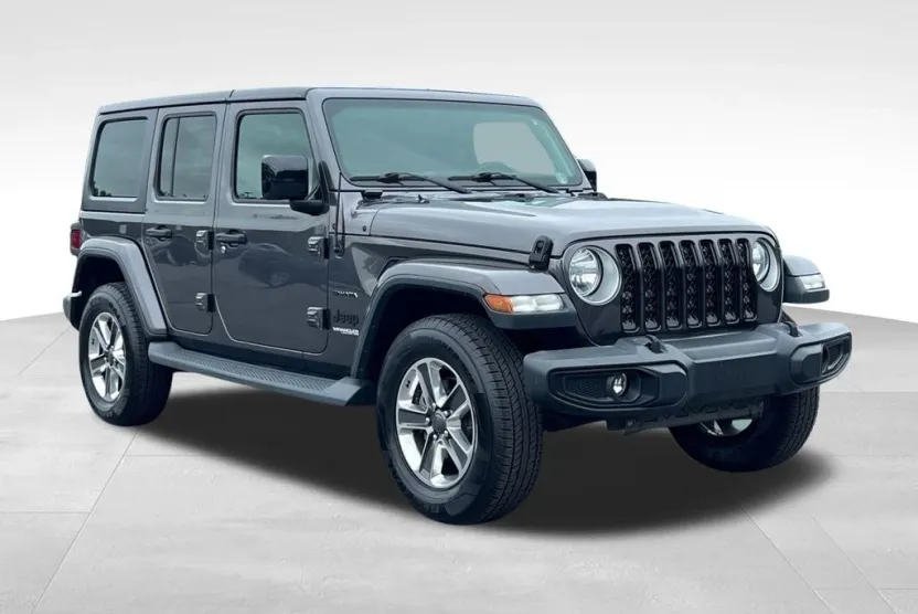 2018 Jeep Wrangler Unlimited Sahara photo 1