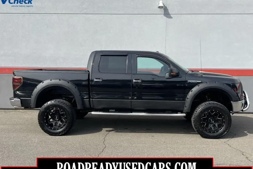 2011 Ford F-150 XLT photo 1