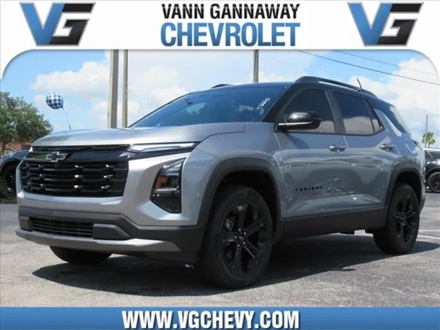 2026 Chevrolet Equinox LT photo 1