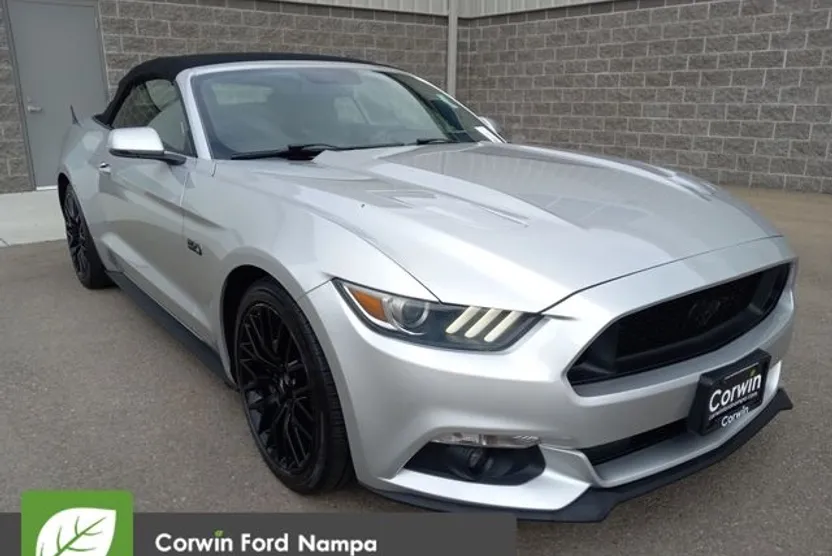2015 Ford Mustang GT Premium photo 1