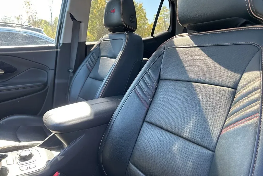 2023 Gmc Terrain AT4 photo 1