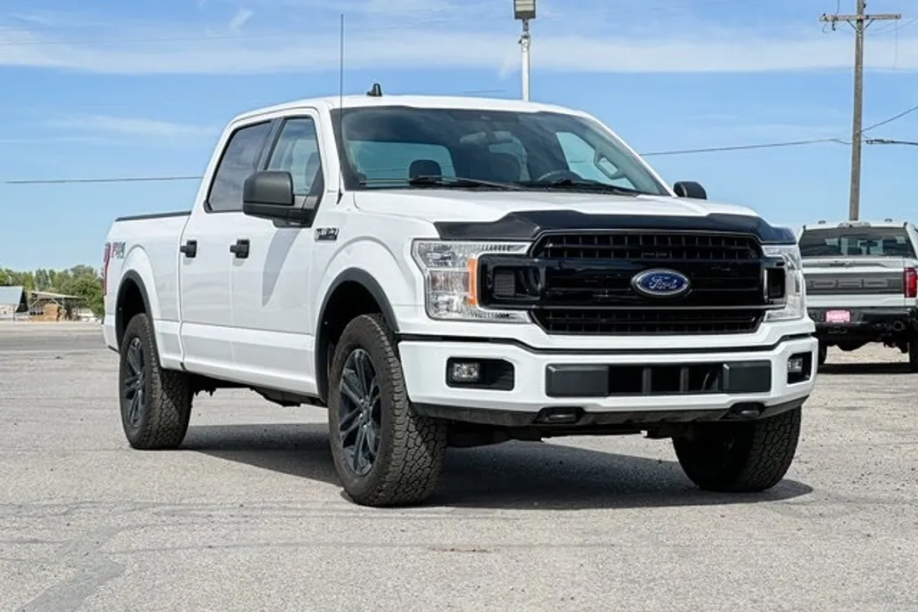2020 Ford F-150 XLT photo 1