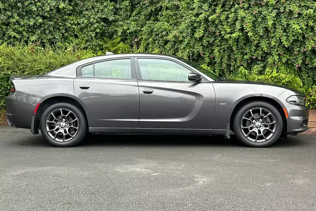 2018 Dodge Charger GT photo 1