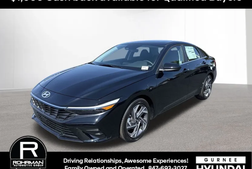 2025 Hyundai Elantra SEL Convenience photo 1