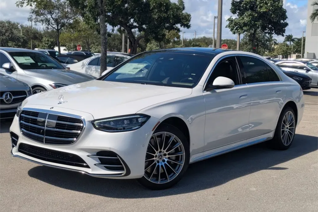 2026 Mercedes Benz S 580 4MATIC photo 1