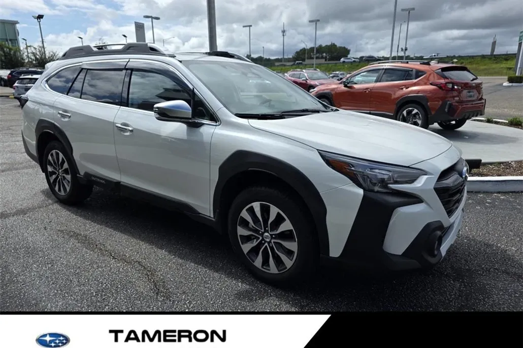 2024 Subaru Outback Touring XT photo 1