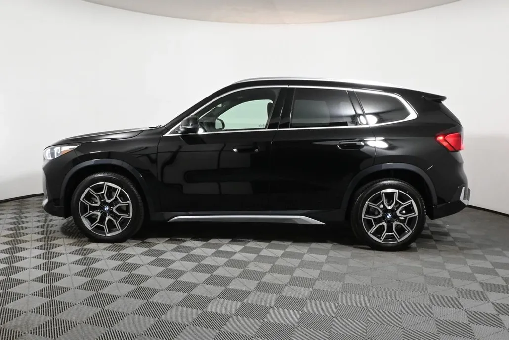 2025 Bmw X1 XDrive28i photo 1