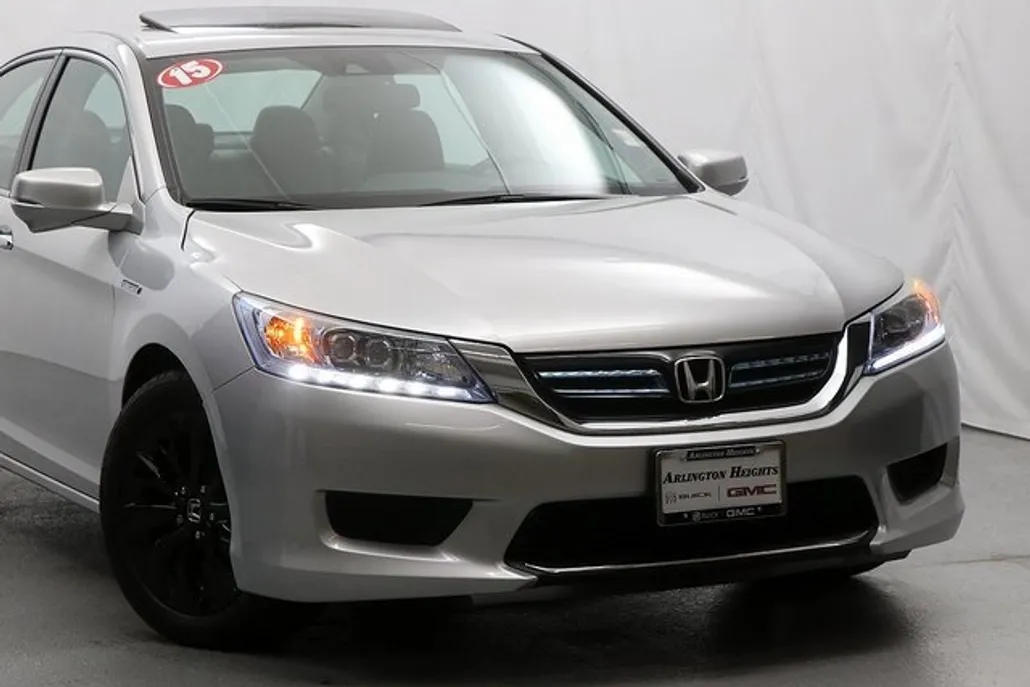 2015 Honda Accord Hybrid Touring photo 1