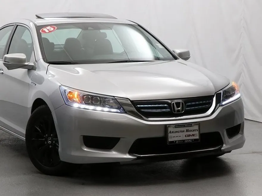 2015 Honda Accord Hybrid Touring photo 1