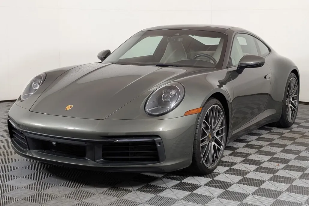 2021 Porsche 911 4 photo 1